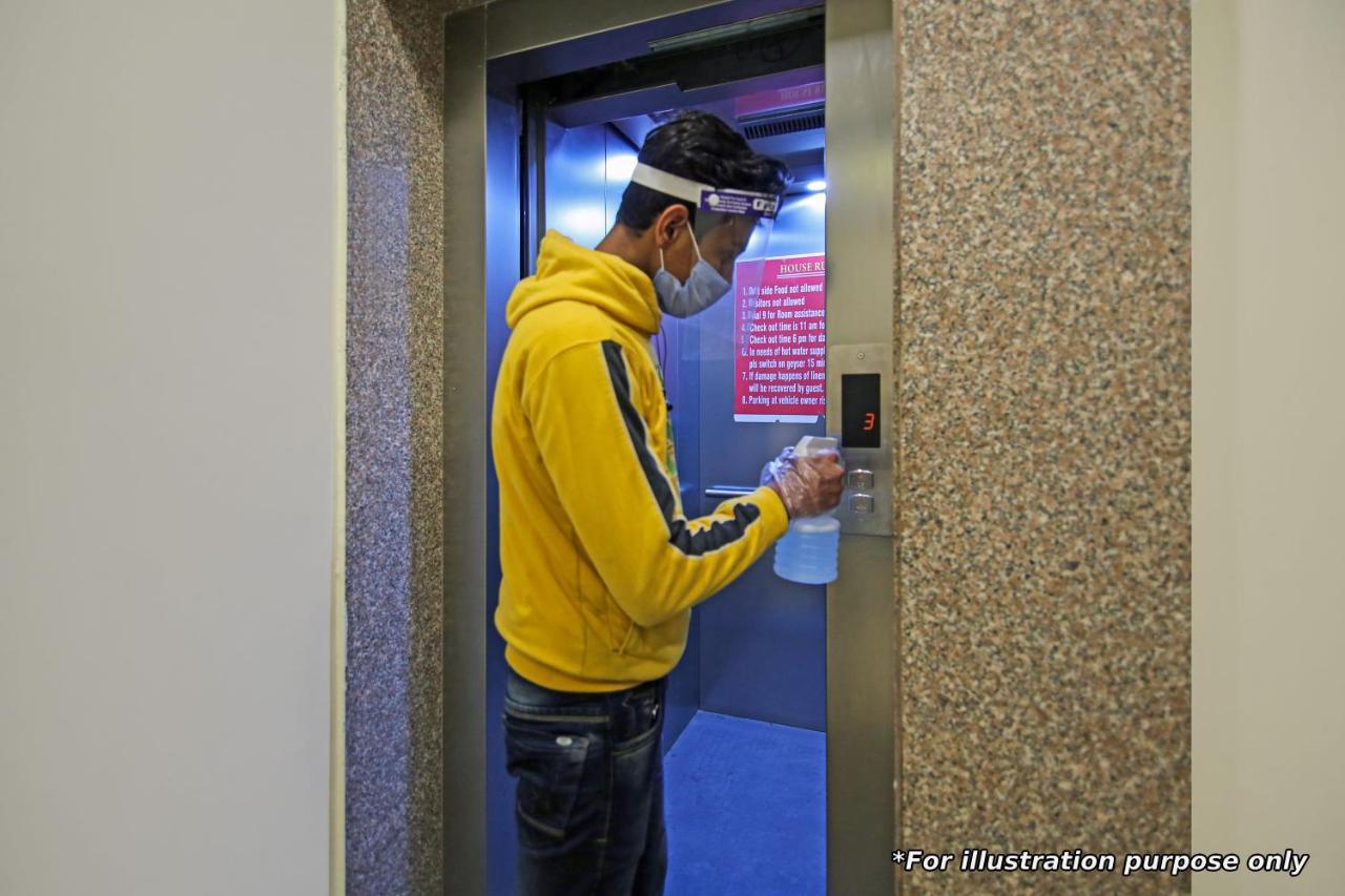 ホテルOyo Flagship 48158 Ss Towers Podanur エクステリア 写真